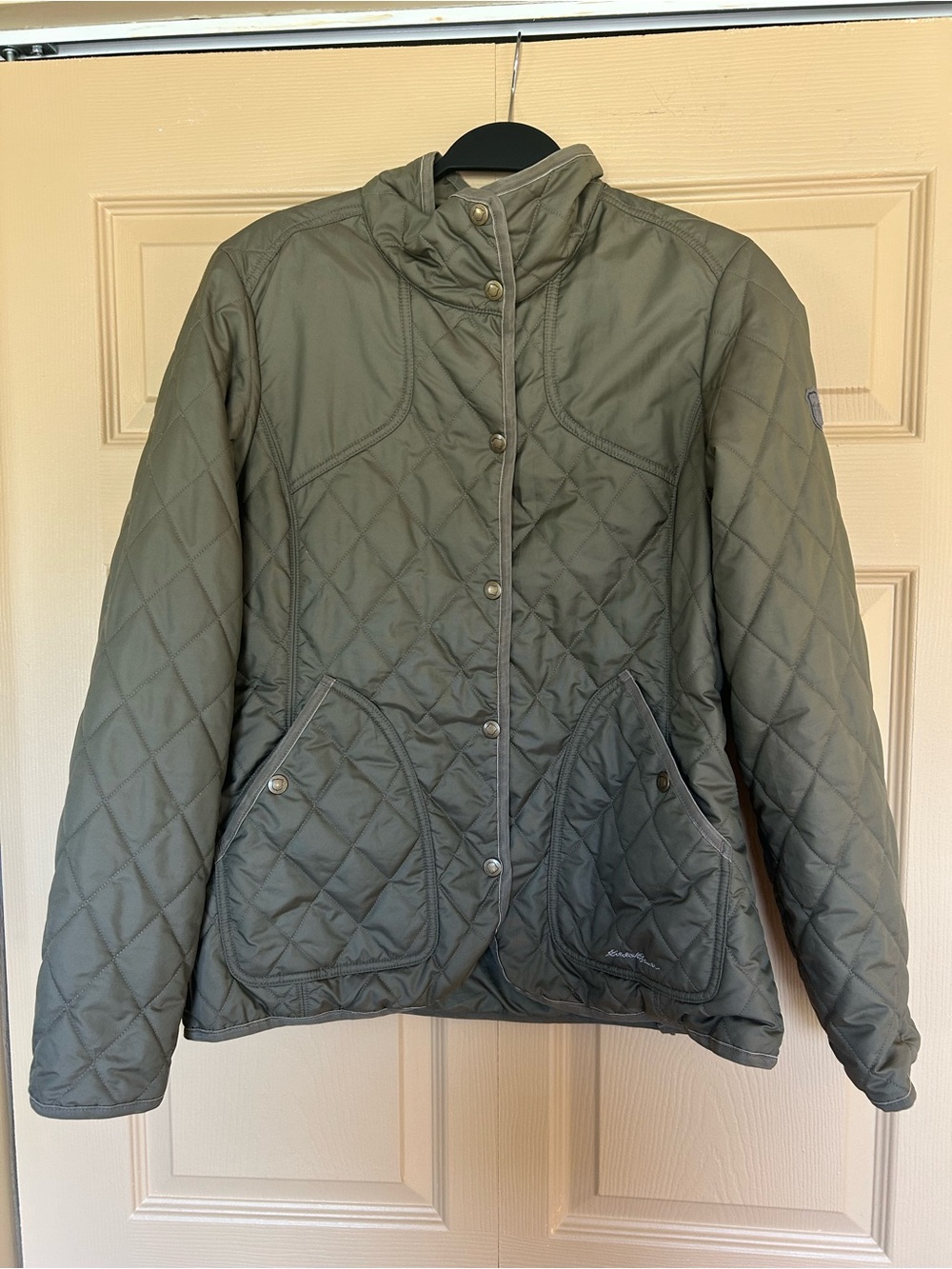 Eddie Bauer Quilted Olive Green Women's Puffer Jacket